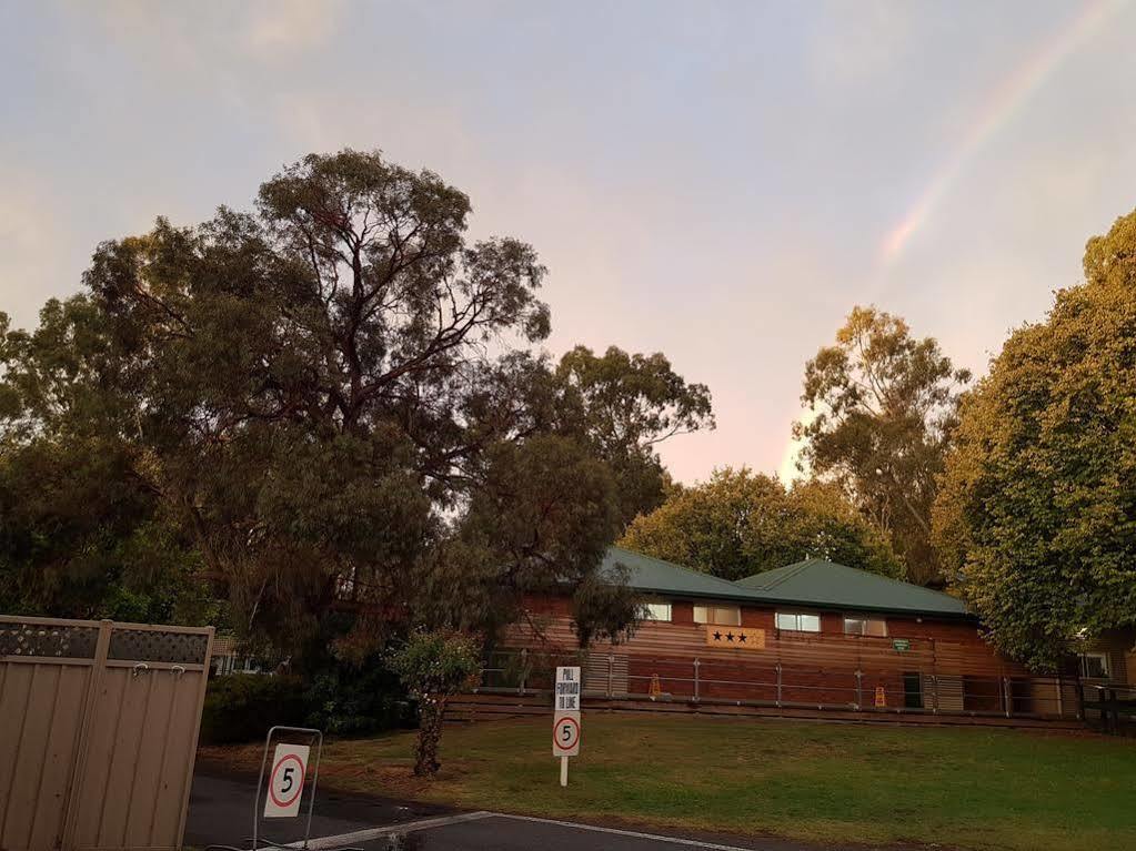 Euroa Caravan Park酒店 外观 照片