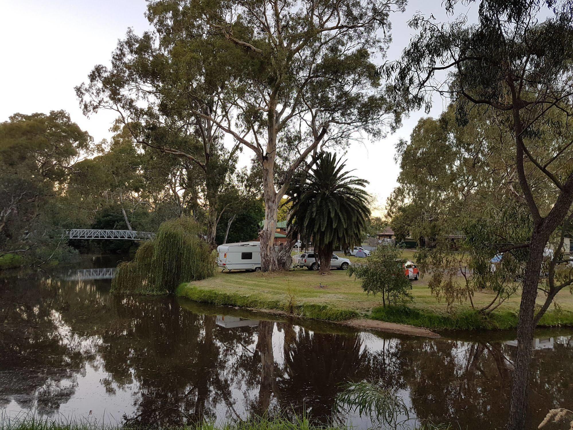 Euroa Caravan Park酒店 外观 照片