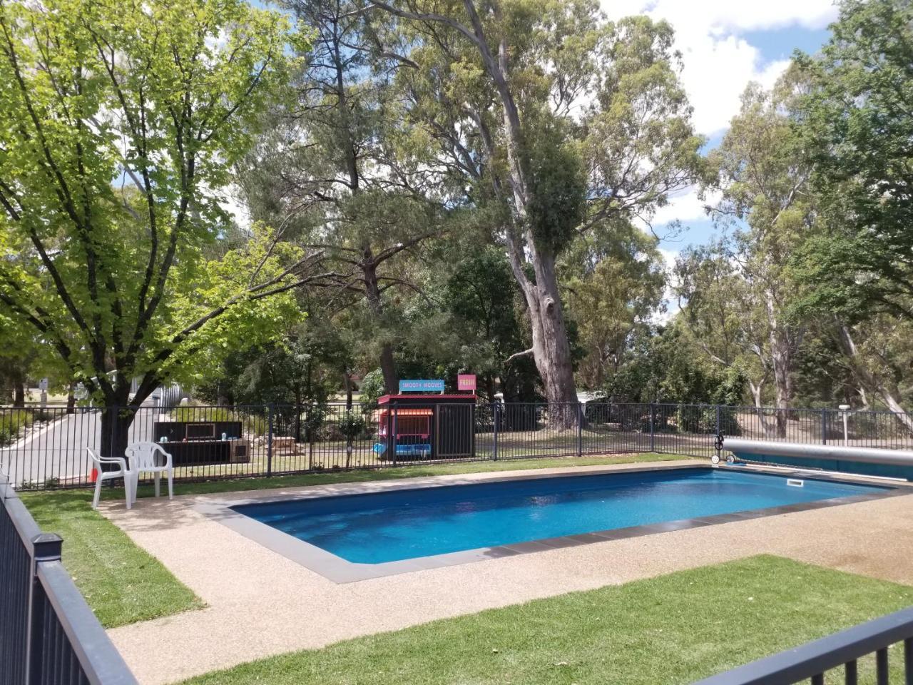 Euroa Caravan Park酒店 外观 照片